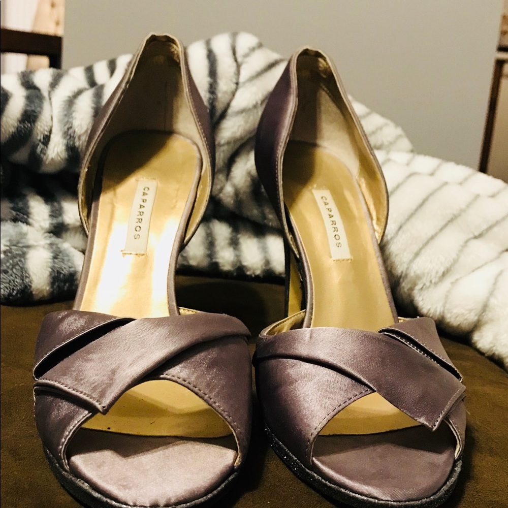 Used Caparros Silver Evening Shoes-8B